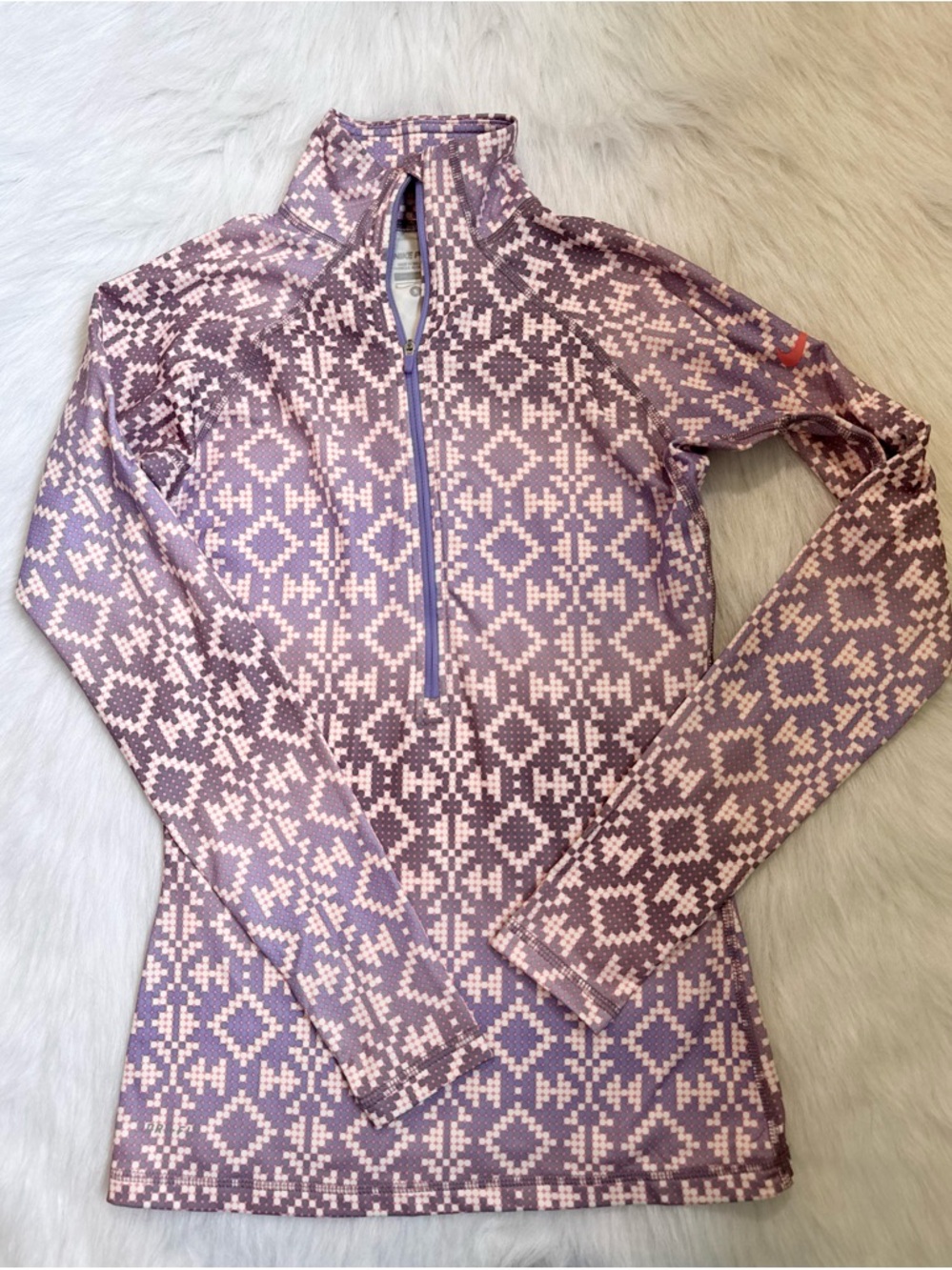 NWOT Nike Pro 1/2 Zip 💜💗🧡🤍